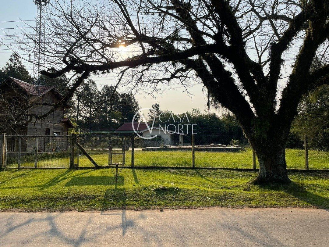 Terreno à venda  com 1000m², Estrada Francisca de Oliveira Vieira no bairro Belém Novo em Porto Alegre