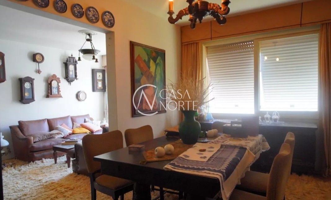 Apartamento à venda com 3 quartos, 120m², 1 suíte, 1 vaga, Rua Padre João Batista Reus no bairro Vila Conceição em Porto Alegre