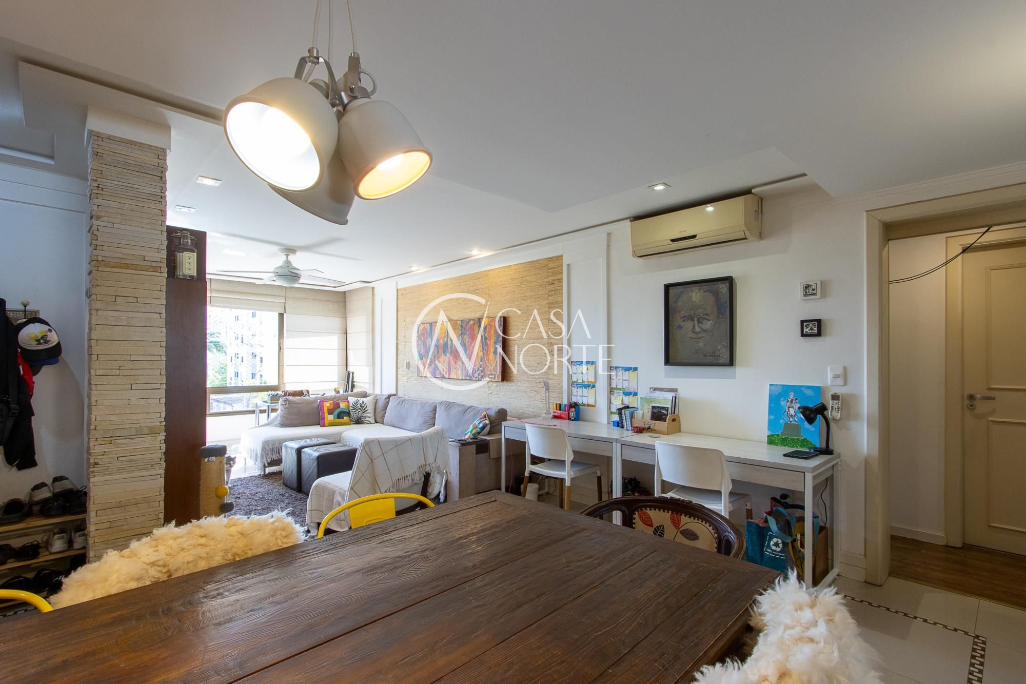 Apartamento à venda com 3 quartos, 113m², 1 suíte, 3 vagas, Rua José Gomes no bairro Tristeza em Porto Alegre