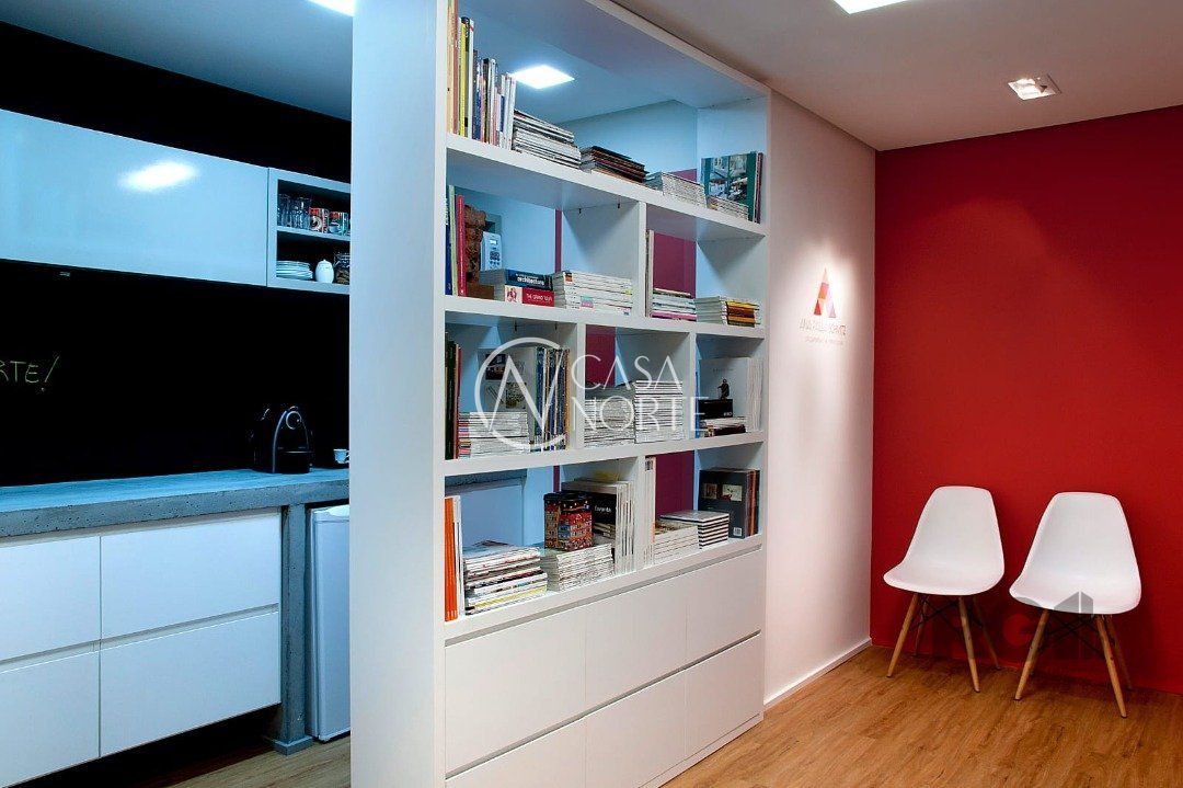 Sala Comercial à venda , 28m², Avenida Getúlio Vargas no bairro Menino Deus em Porto Alegre