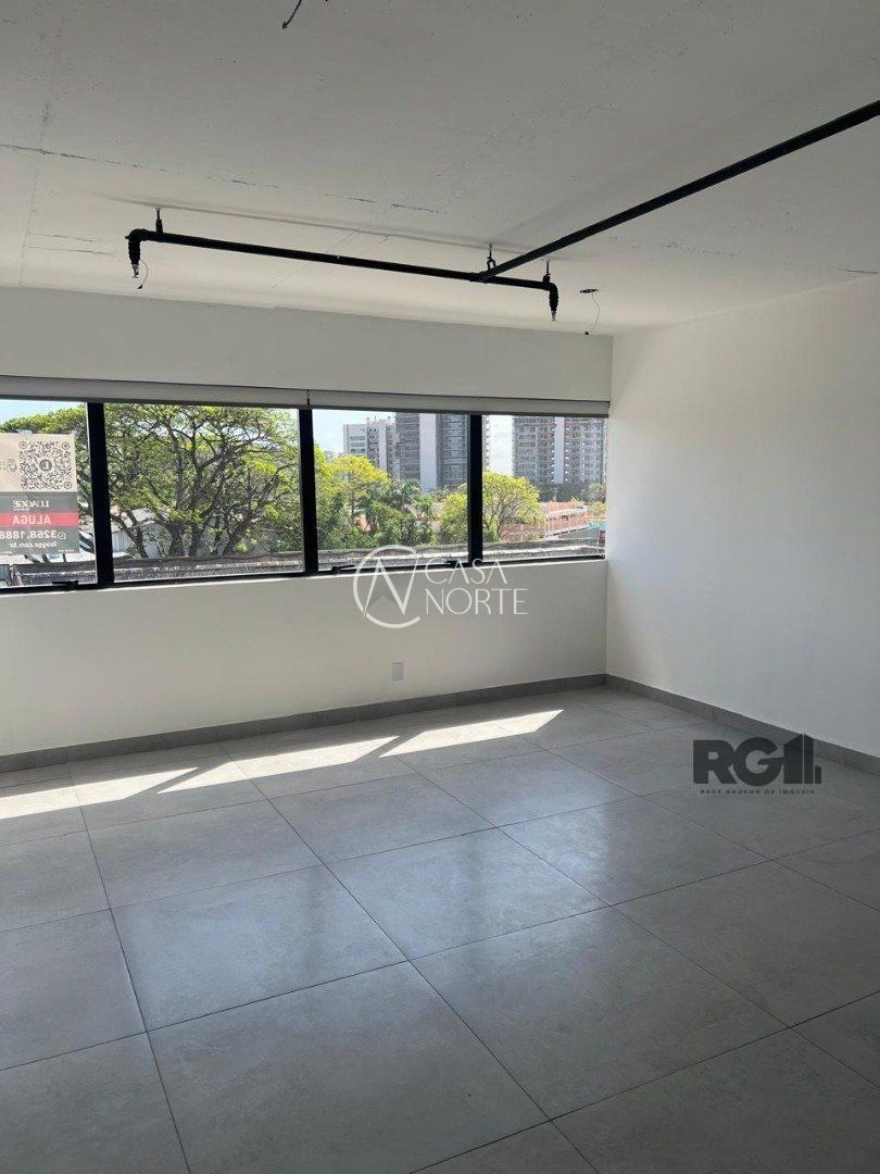Sala Comercial à venda , 37m², 1 vaga, Avenida Icaraí no bairro Cristal em Porto Alegre