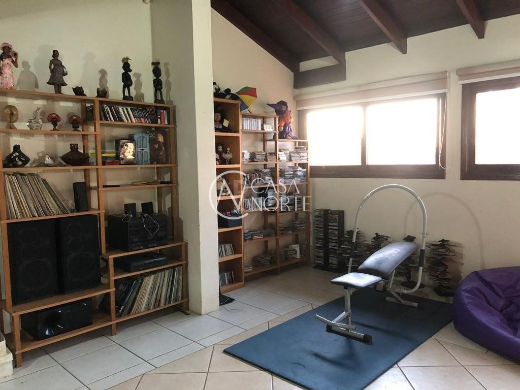 Casa de Condomínio à venda com 4 quartos, 119m², 1 suíte, 3 vagas, Avenida Vicente Monteggia no bairro Cavalhada em Porto Alegre