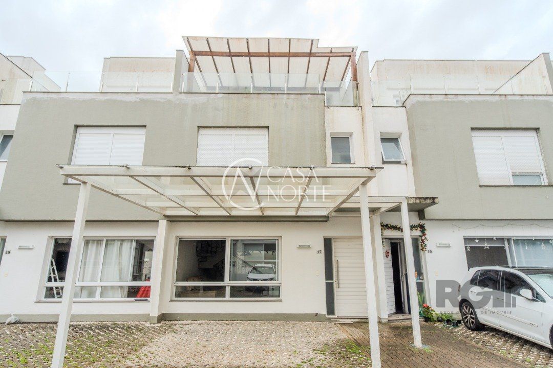 Casa de Condomínio à venda com 3 quartos, 188m², 1 suíte, 2 vagas, Rua Intendente Alfredo Azevedo no bairro Glória em Porto Alegre