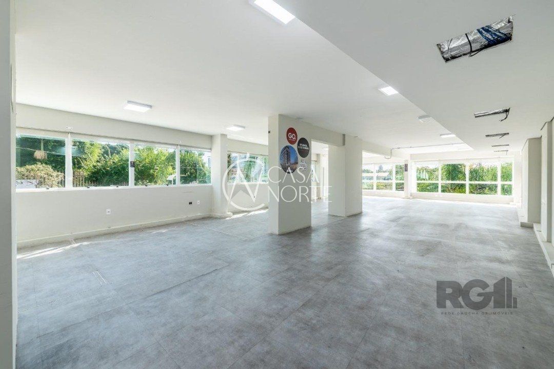 Sala Comercial à venda , 784m², Rua Valdir Antônio Lopes no bairro Três Figueiras em Porto Alegre