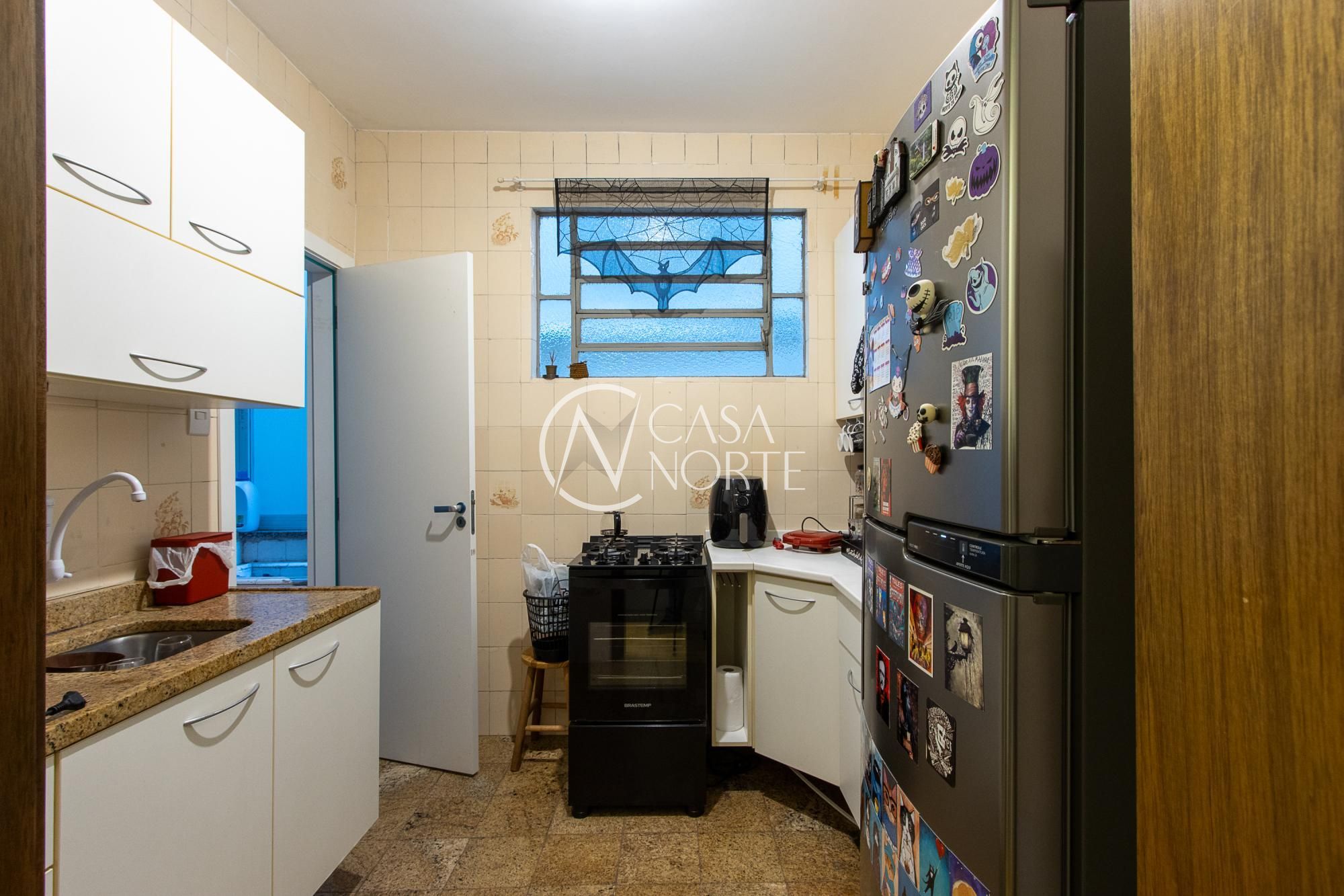 Apartamento à venda com 2 quartos, 78m², Rua General João Telles no bairro Bom Fim em Porto Alegre