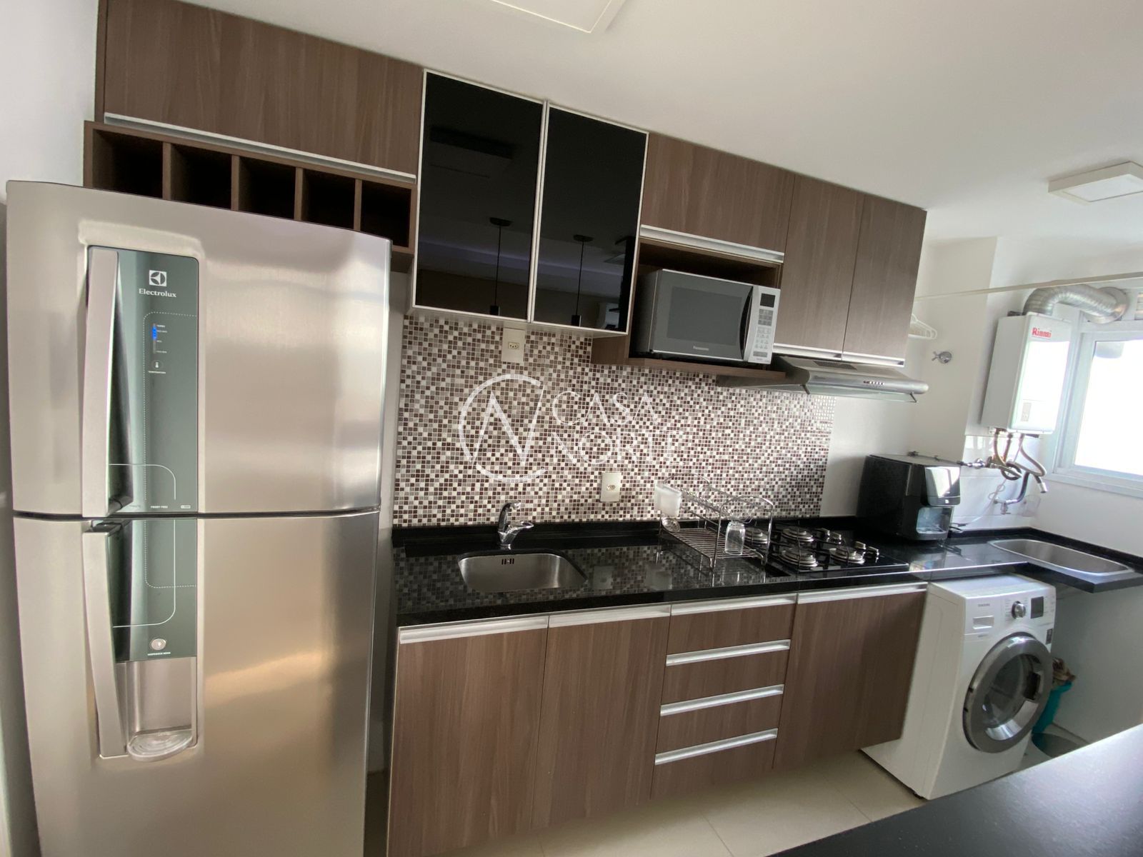 Apartamento à venda com 2 quartos, 46m², 1 vaga, Rua Coronel Massot no bairro Cristal em Porto Alegre