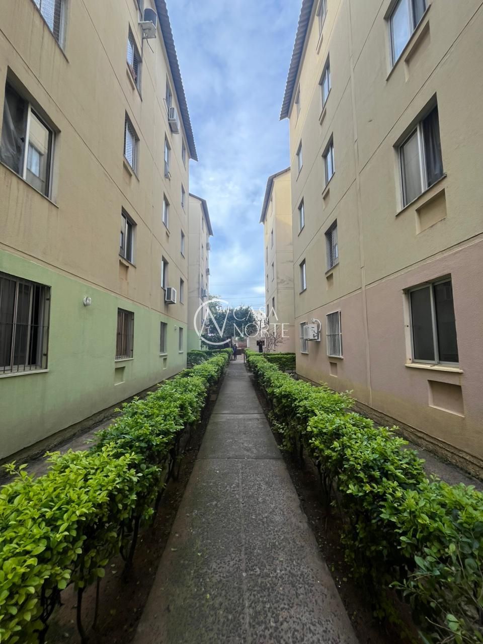 Apartamento à venda com 2 quartos, 38m², 1 vaga, Beco Pedro Rodrigues Bittencourt no bairro Vila Nova em Porto Alegre