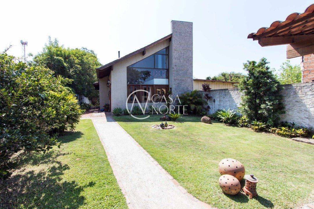 Casa à venda com 3 quartos, 250m², 2 suítes, 3 vagas, Estrada Retiro da Ponta Grossa no bairro Ponta Grossa em Porto Alegre