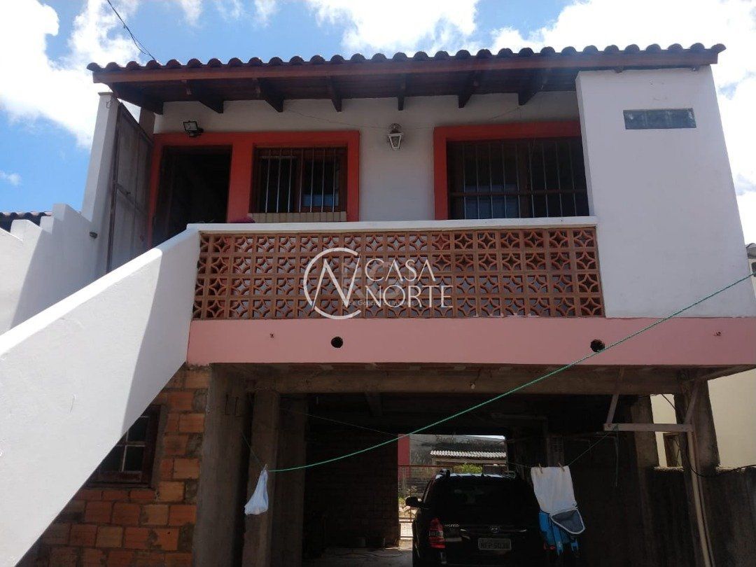 Casa à venda com 3 quartos, 123m², 1 suíte, 2 vagas, Rua João Costi no bairro Hípica em Porto Alegre