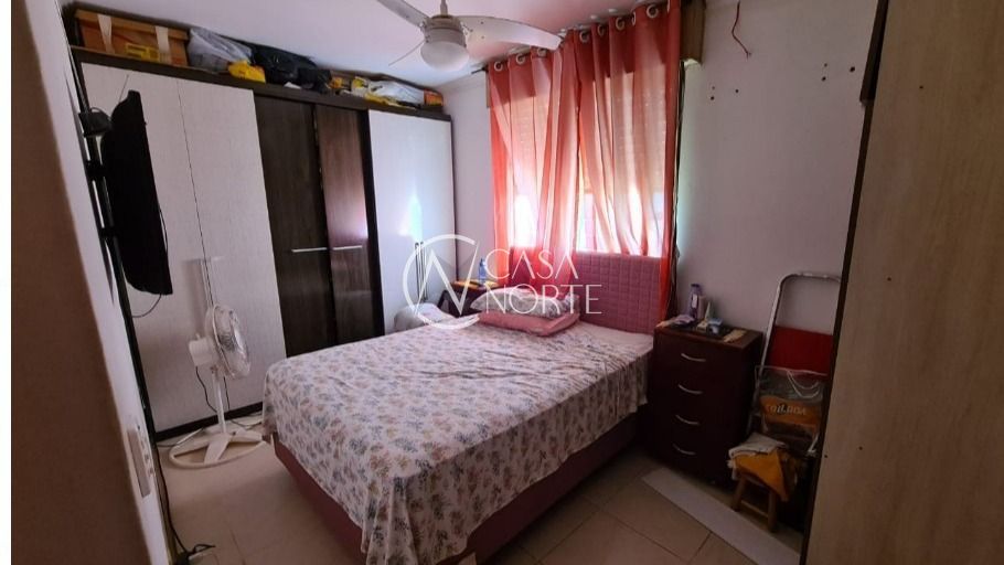 Apartamento à venda com 3 quartos, 65m², 1 vaga, Rua Coronel Massot no bairro Cristal em Porto Alegre