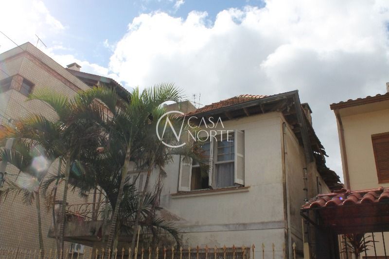 Geminado à venda com 1 quarto, 300m², Rua Barao do Guaiba no bairro Menino Deus em Porto Alegre