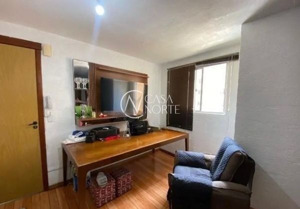 Apartamento à venda com 2 quartos, 39m², 1 vaga, Estrada João de Oliveira Remião no bairro Lomba do Pinheiro em Porto Alegre