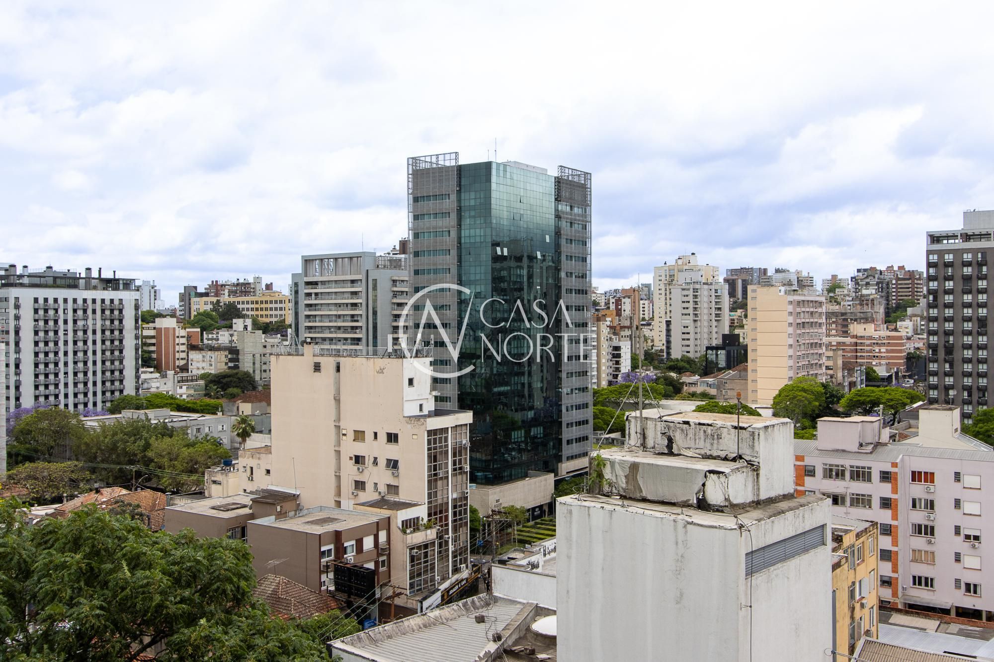 Apartamento à venda com 3 quartos, 112m², 1 suíte, 1 vaga, Rua Vinte e Quatro de Outubro no bairro Moinhos de Vento em Porto Alegre