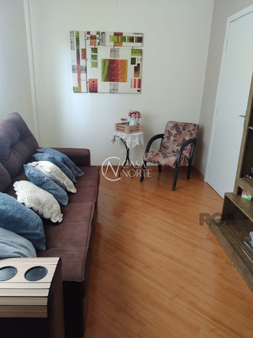 Apartamento à venda com 3 quartos, 65m², 1 vaga, Rua Doutor Pio Fiori de Azevedo no bairro Vila Nova em Porto Alegre