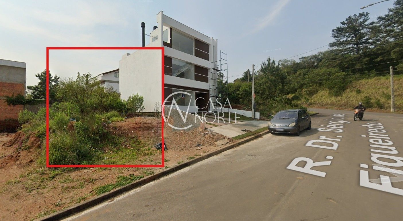 Terreno à venda  com 191m², Rua Doutor Sérgio de Figueiredo no bairro Guarujá em Porto Alegre