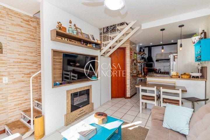 Casa de Condomínio à venda com 3 quartos, 90m², 1 vaga, Estrada Campo Novo no bairro Ipanema em Porto Alegre