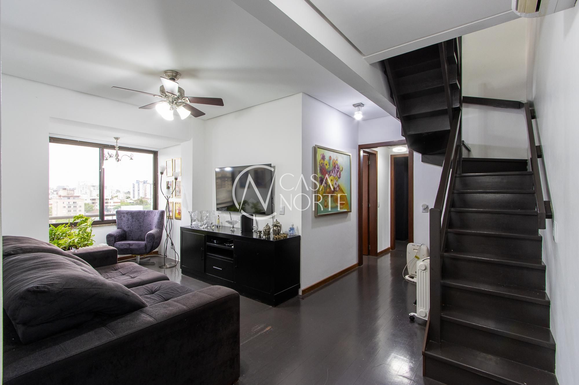 Cobertura à venda com 3 quartos, 159m², 1 suíte, 1 vaga, Rua Coronel André Belo no bairro Menino Deus em Porto Alegre