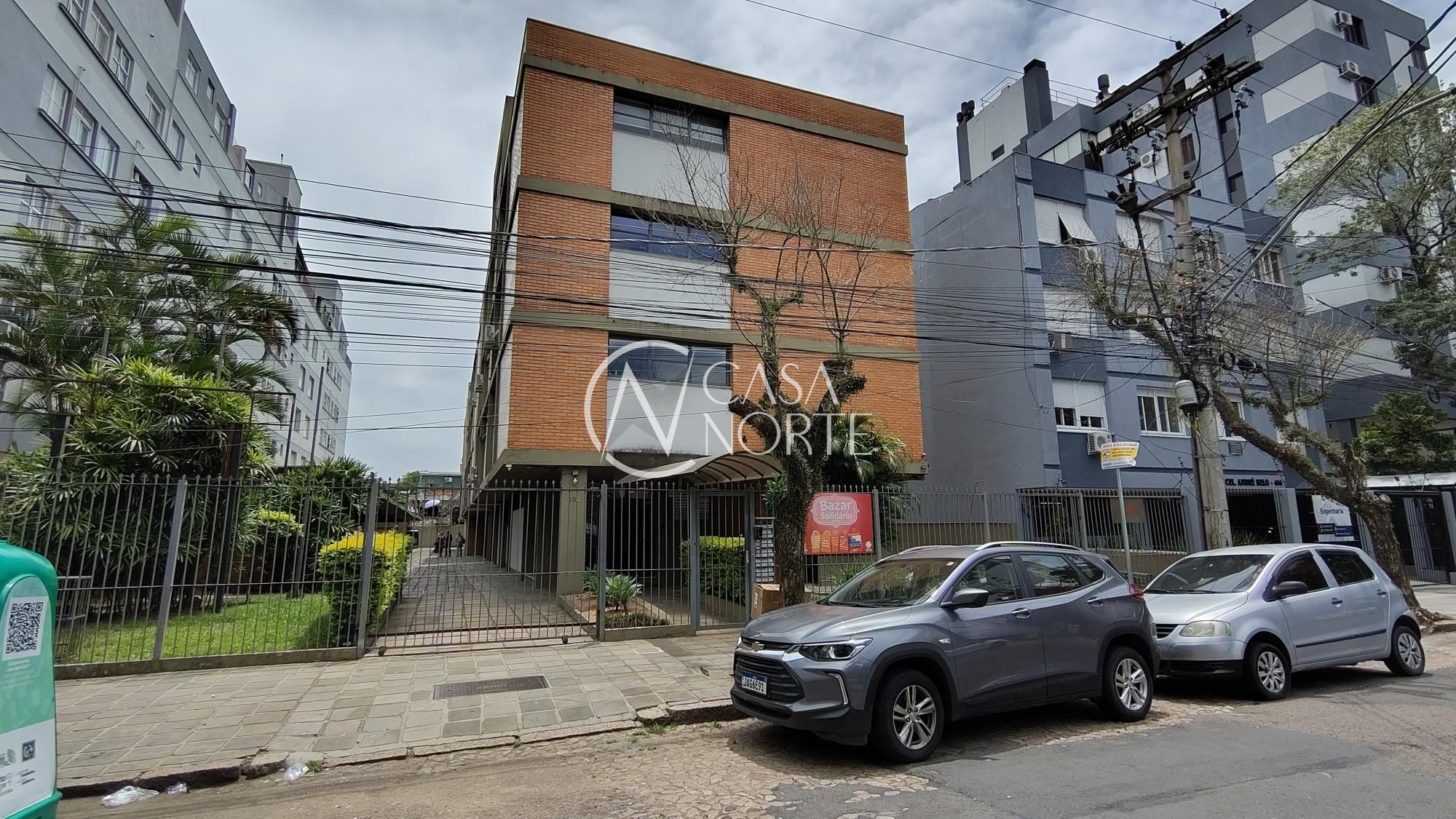 Prédio Comercial à venda com 6 quartos, 806m², 8 vagas, Rua Coronel André Belo no bairro Menino Deus em Porto Alegre
