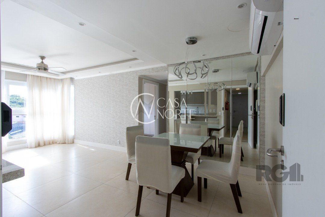 Apartamento à venda com 2 quartos, 71m², 1 suíte, 1 vaga, Rua Coronel Aristides no bairro Camaquã em Porto Alegre