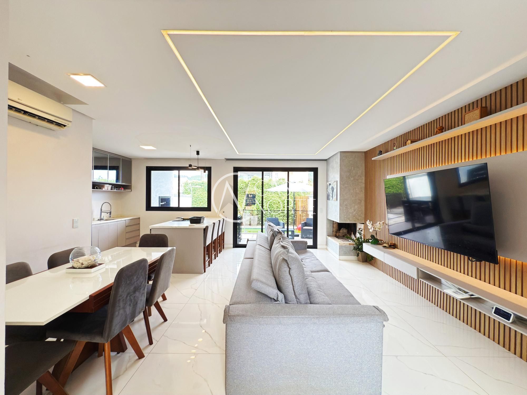 Casa de Condomínio à venda com 3 quartos, 189m², 3 suítes, 2 vagas, Rua Jorge Babot Miranda no bairro Aberta dos Morros em Porto Alegre