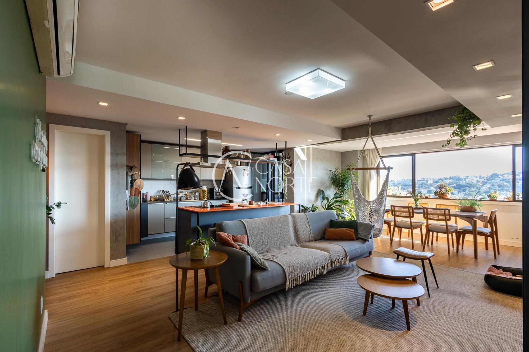 Apartamento à venda com 3 quartos, 110m², 1 suíte, 2 vagas, Rua Jataí no bairro Cristal em Porto Alegre