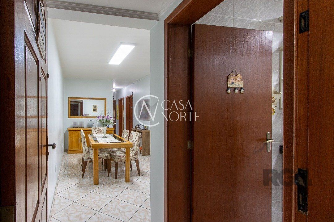 Apartamento à venda com 3 quartos, 88m², 1 suíte, 1 vaga, Rua Frederico Etzberger no bairro Nonoai em Porto Alegre