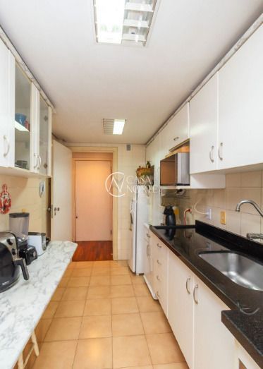 Apartamento à venda com 3 quartos, 110m², 1 vaga, Avenida Francisco Trein no bairro Cristo Redentor em Porto Alegre