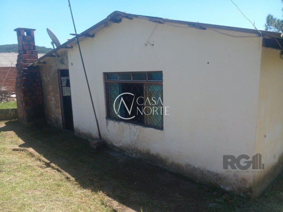 Casa à venda com 2 quartos, 139m², 3 vagas, Estrada Retiro da Ponta Grossa no bairro Ponta Grossa em Porto Alegre