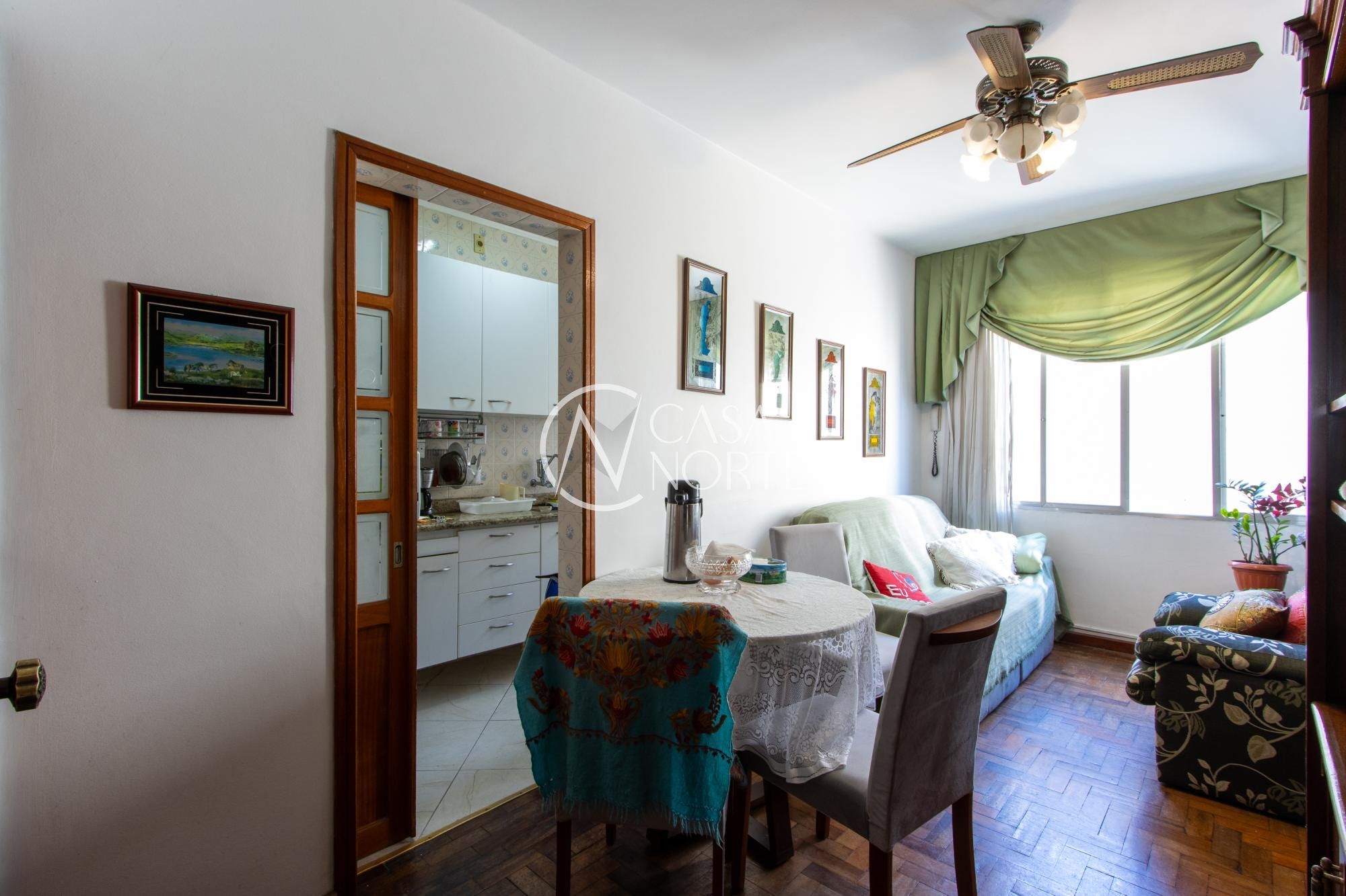 Apartamento à venda com 1 quarto, 49m², Avenida Getúlio Vargas no bairro Menino Deus em Porto Alegre