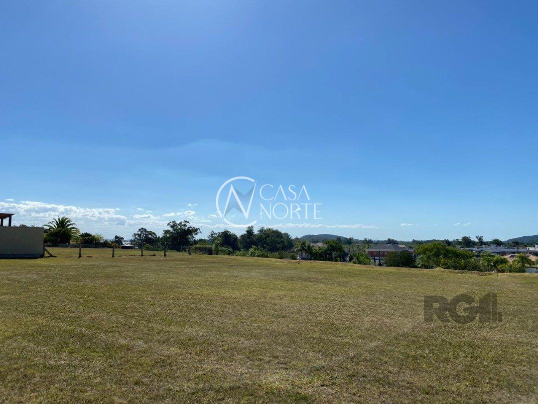 Terreno à venda  com 1024m², Avenida Juca Batista no bairro Chapéu do Sol em Porto Alegre