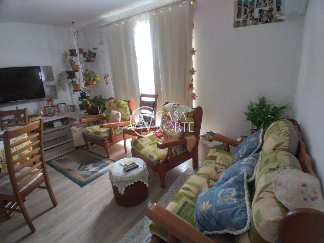 Apartamento à venda com 3 quartos, 52m², 1 vaga, Avenida Juca Batista no bairro Hípica em Porto Alegre