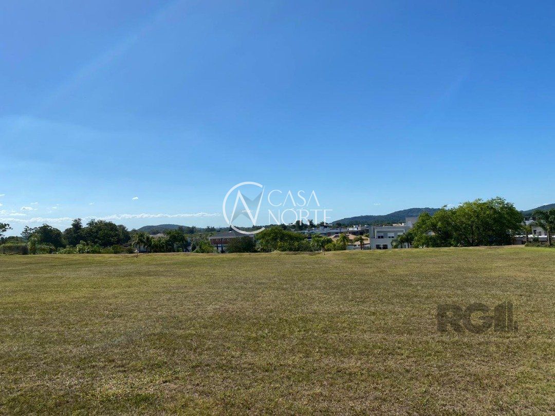 Terreno à venda  com 1024m², Avenida Juca Batista no bairro Chapéu do Sol em Porto Alegre