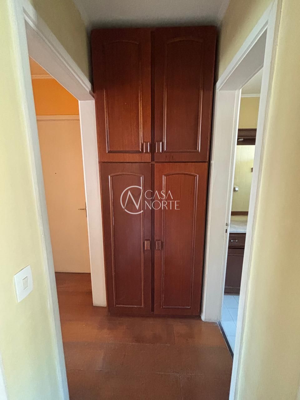 Apartamento à venda com 1 quarto, 46m², Avenida Getúlio Vargas no bairro Menino Deus em Porto Alegre