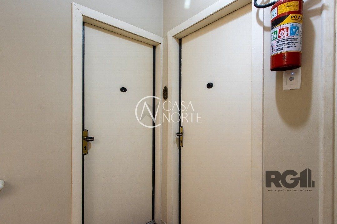 Apartamento à venda com 3 quartos, 106m², Rua Ramiro Barcelos no bairro Rio Branco em Porto Alegre