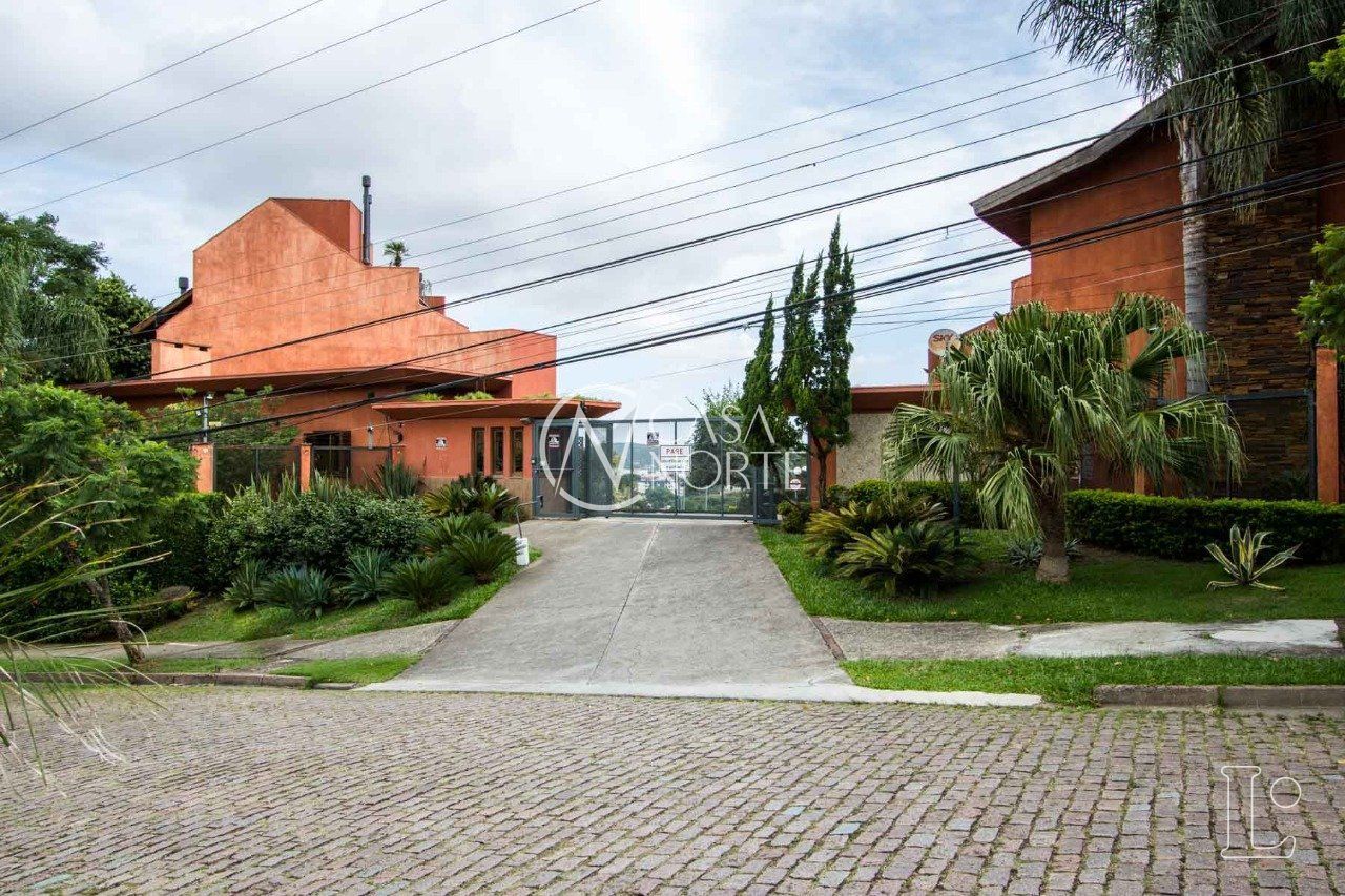 Casa de Condomínio à venda com 4 quartos, 382m², 2 suítes, 4 vagas, Avenida Cai no bairro Cristal em Porto Alegre