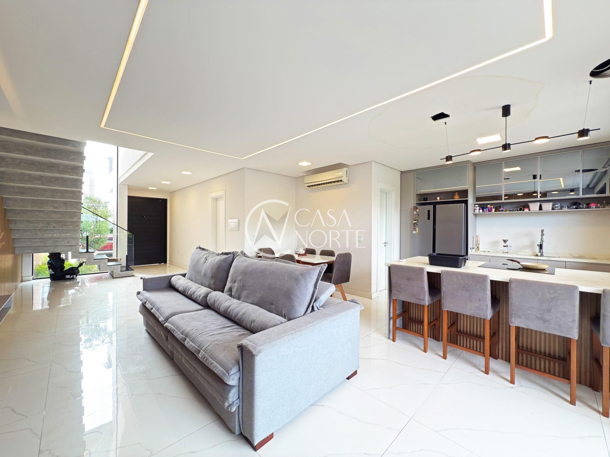 Casa de Condomínio à venda com 3 quartos, 189m², 3 suítes, 2 vagas, Rua Jorge Babot Miranda no bairro Aberta dos Morros em Porto Alegre