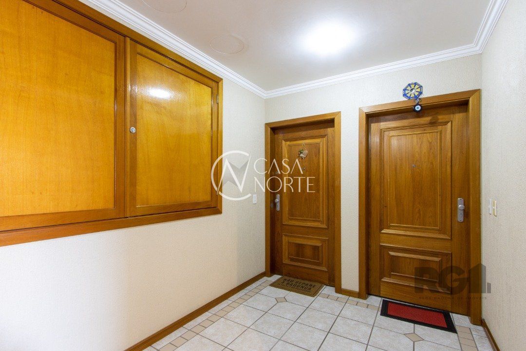 Apartamento à venda com 3 quartos, 81m², 1 suíte, Rua Saldanha Marinho no bairro Menino Deus em Porto Alegre