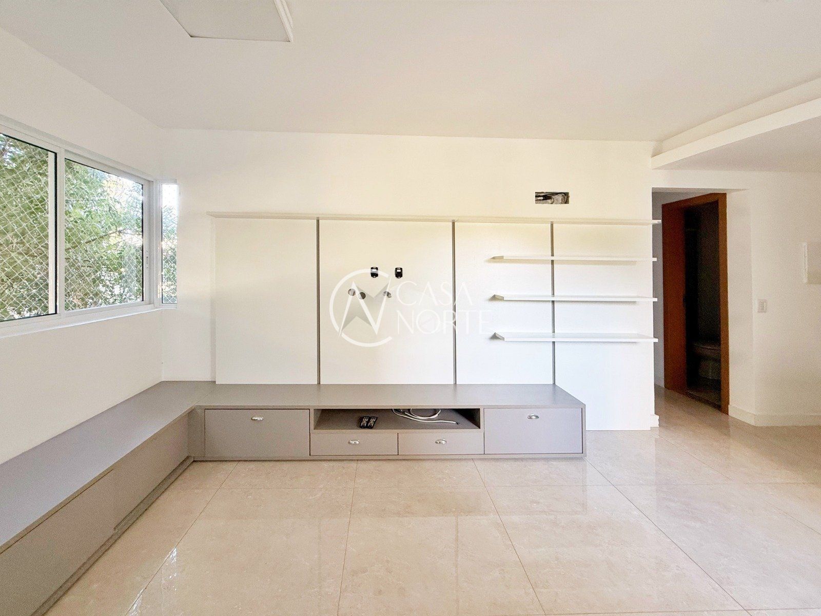 Apartamento à venda com 2 quartos, 63m², 1 suíte, 1 vaga, Avenida Otto Niemeyer no bairro Tristeza em Porto Alegre