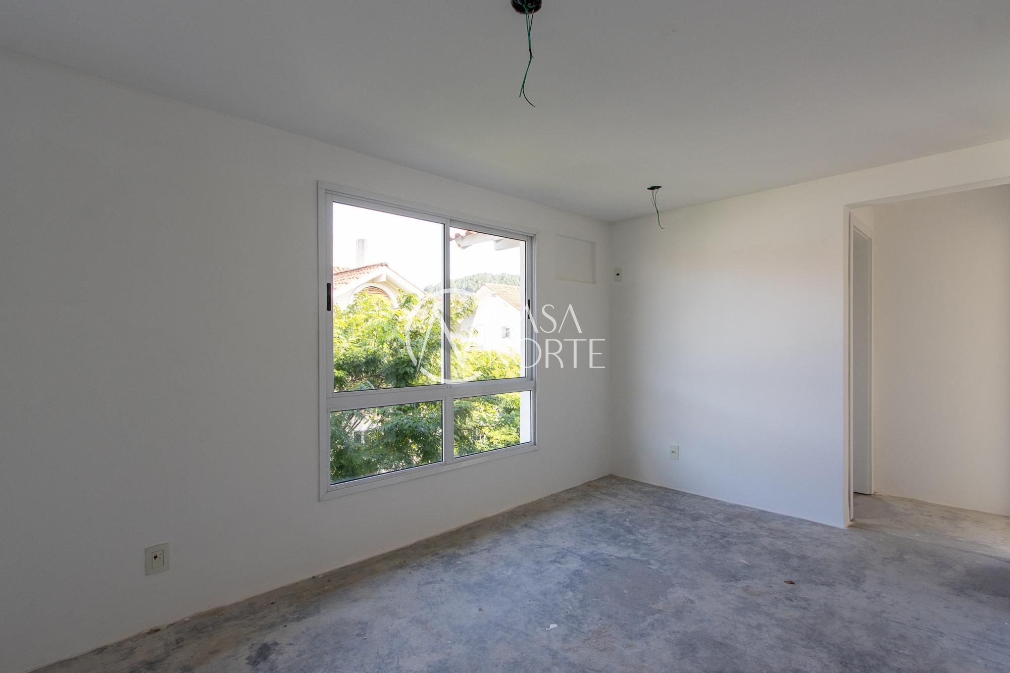 Apartamento à venda com 2 quartos, 47m², 1 vaga, Avenida Juca Batista no bairro Hípica em Porto Alegre