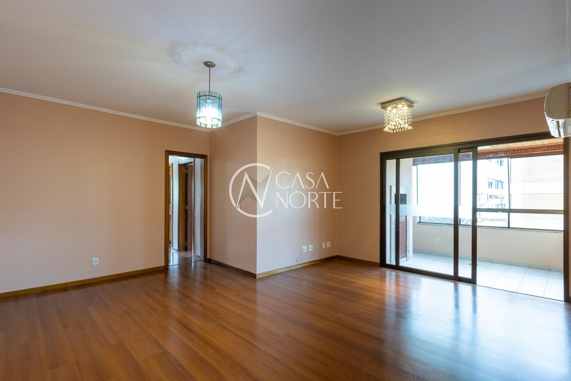 Apartamento à venda com 3 quartos, 118m², 1 suíte, 2 vagas, Rua Costa no bairro Menino Deus em Porto Alegre