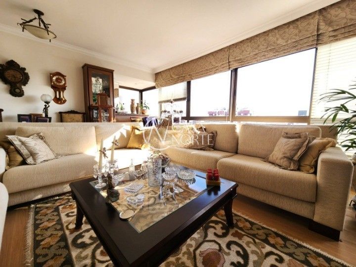 Apartamento à venda com 3 quartos, 196m², 2 suítes, 3 vagas, Rua Costa no bairro Menino Deus em Porto Alegre