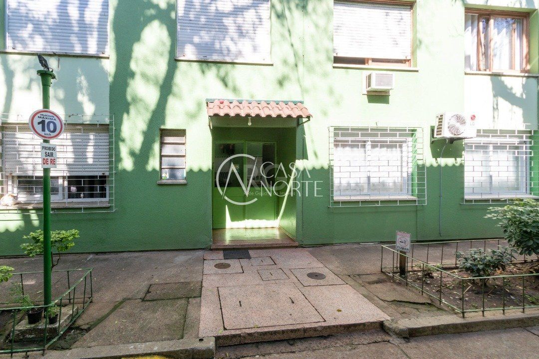 Apartamento à venda com 1 quarto, 45m², 1 vaga, Rua Victor Silva no bairro Camaquã em Porto Alegre