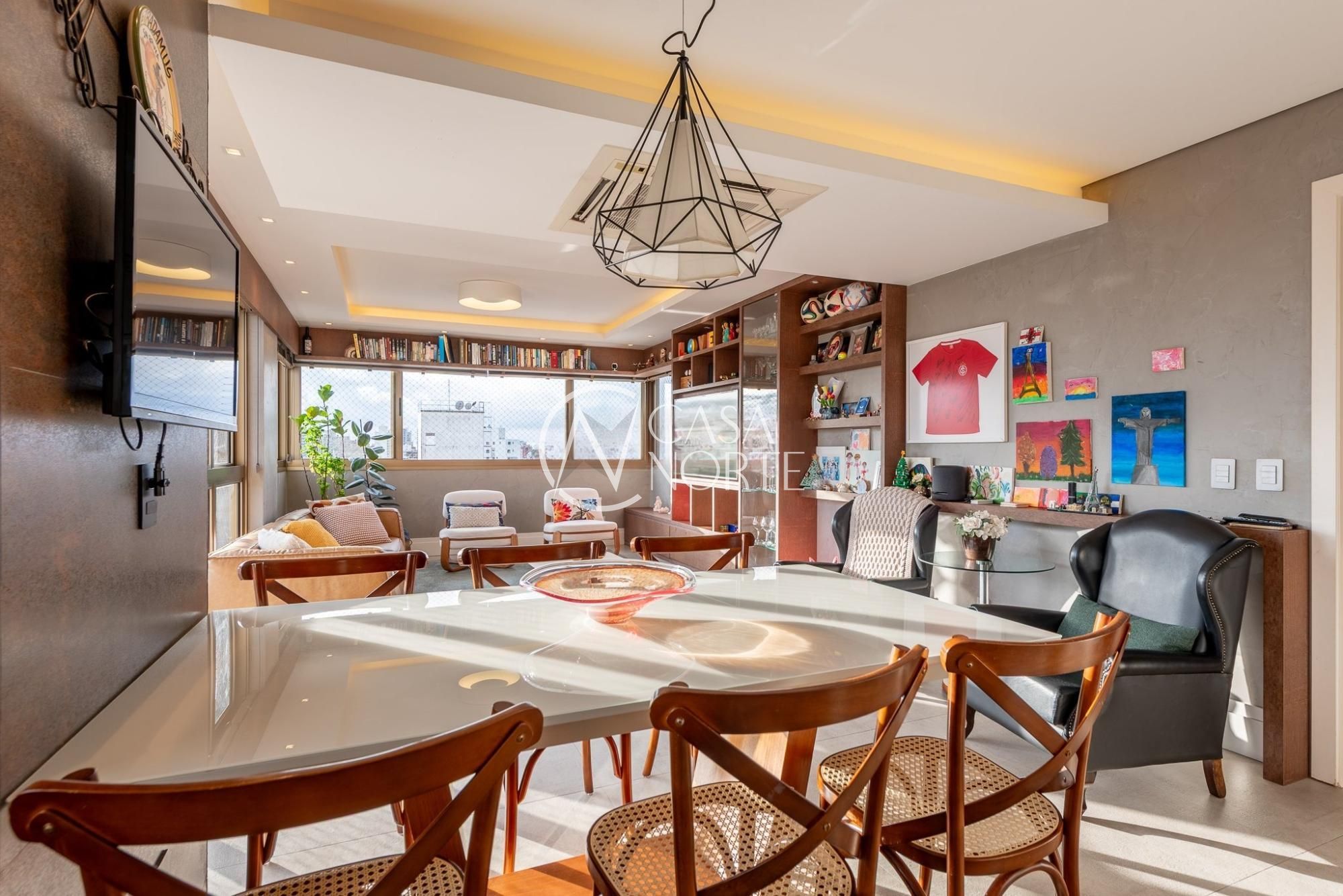 Apartamento à venda com 3 quartos, 120m², 3 suítes, 3 vagas, Rua Professor Fitzgerald no bairro Petrópolis em Porto Alegre