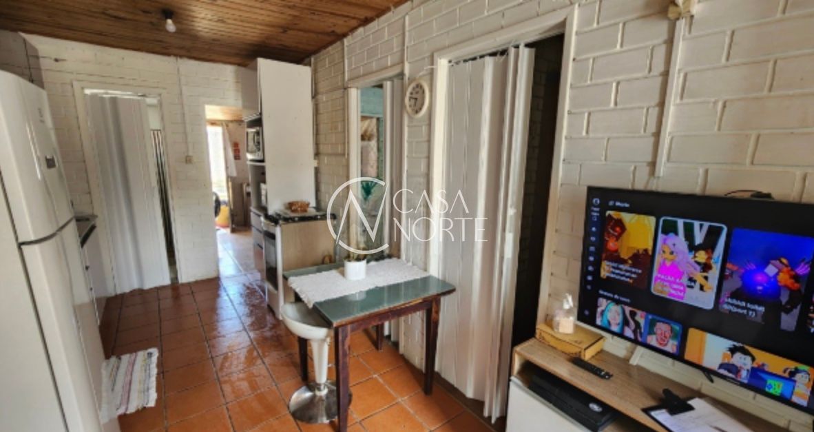 Casa à venda com 3 quartos, 50m², 1 vaga, Rua Carlos Wilson Schröder no bairro Hípica em Porto Alegre