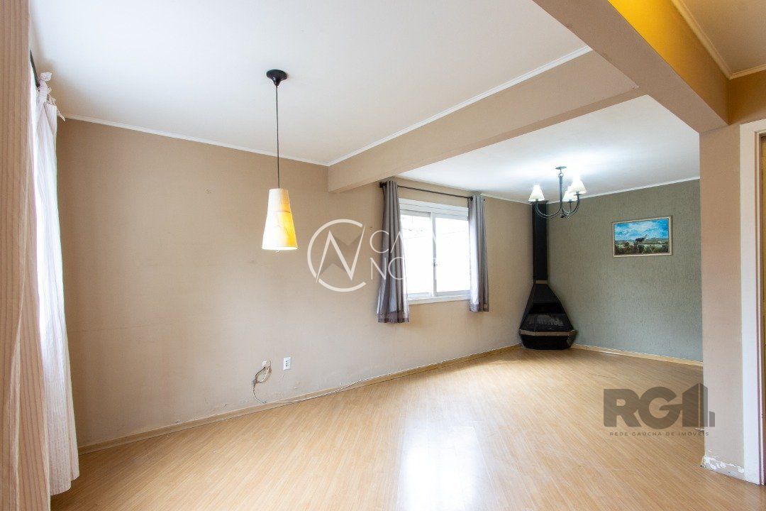 Casa de Condomínio à venda com 3 quartos, 120m², 2 vagas, Rua Landel de Moura no bairro Tristeza em Porto Alegre