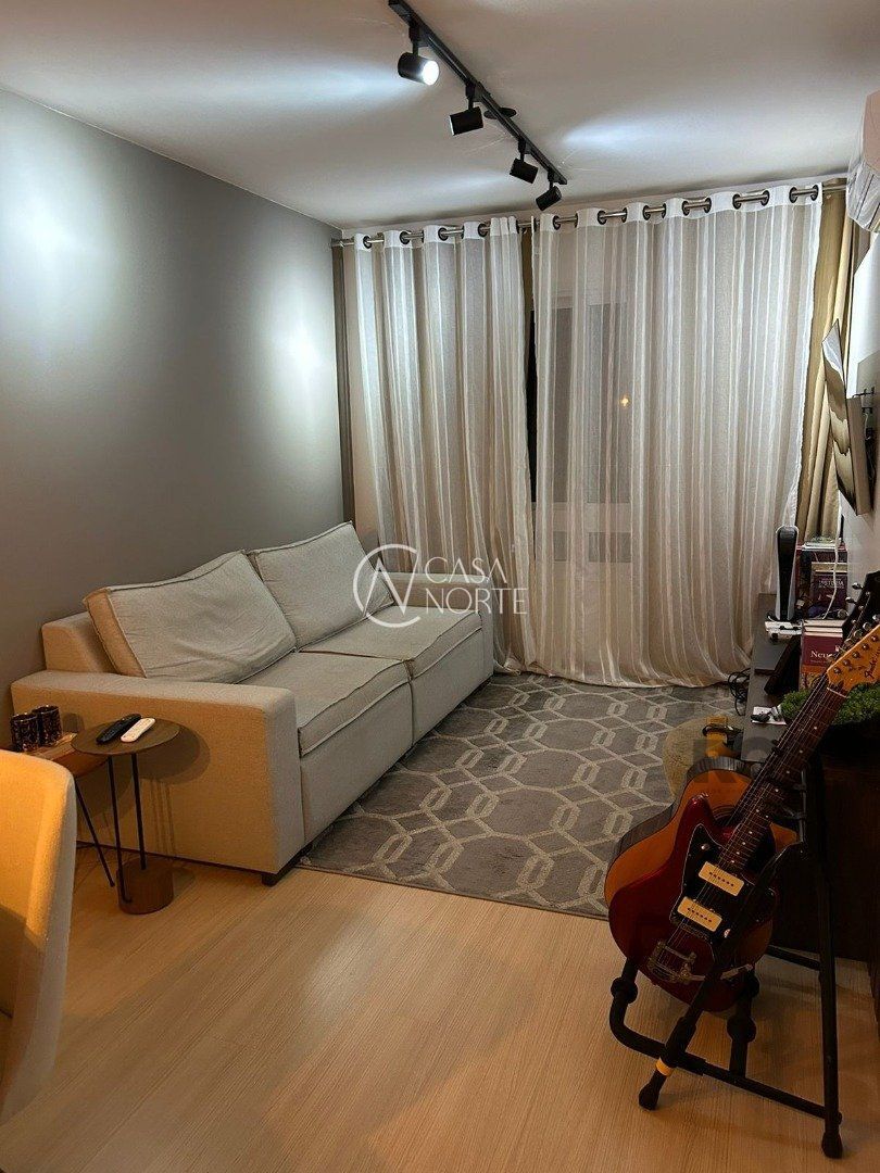 Apartamento à venda com 2 quartos, 71m², 1 suíte, 1 vaga, Avenida Coronel Lucas de Oliveira no bairro Petrópolis em Porto Alegre