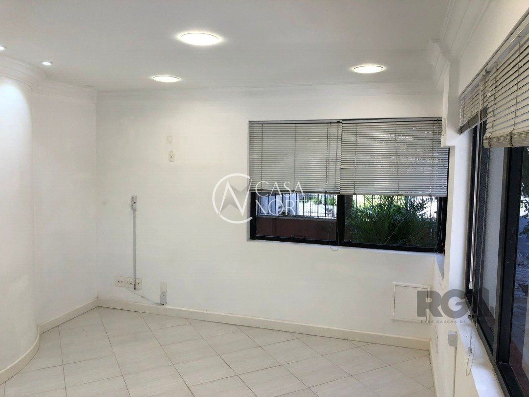 Sala Comercial à venda , 54m², Avenida Itaqui no bairro Petrópolis em Porto Alegre