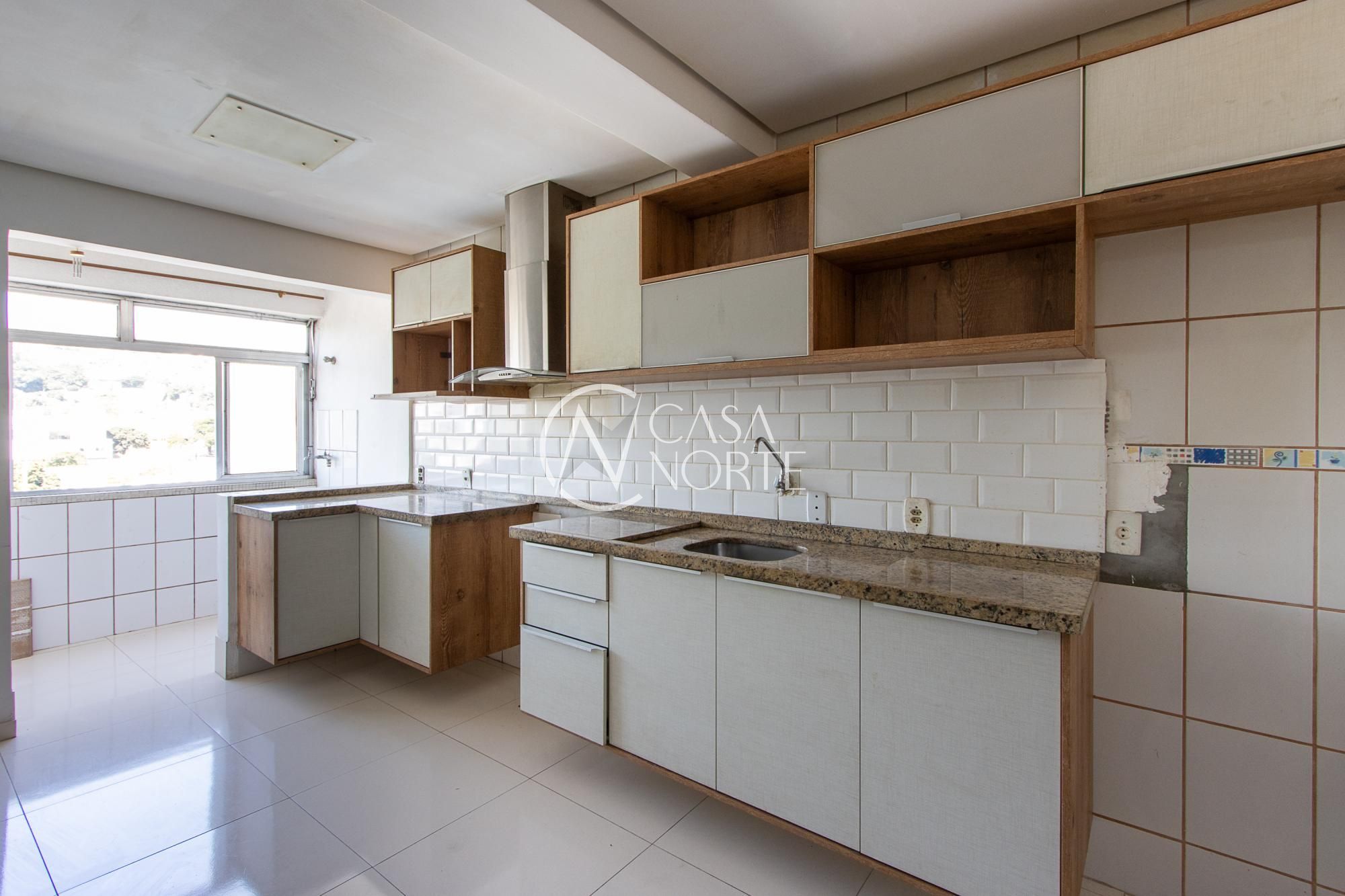 Apartamento à venda com 2 quartos, 71m², 1 vaga, Rua Doutor Campos Velho no bairro Cristal em Porto Alegre