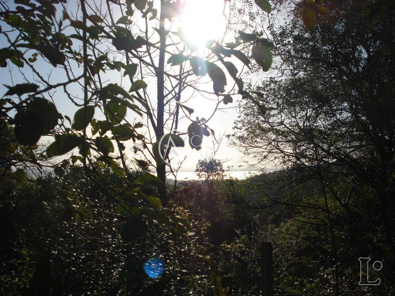 Terreno à venda  com 4500m², Rua Amapa no bairro Vila Nova em Porto Alegre