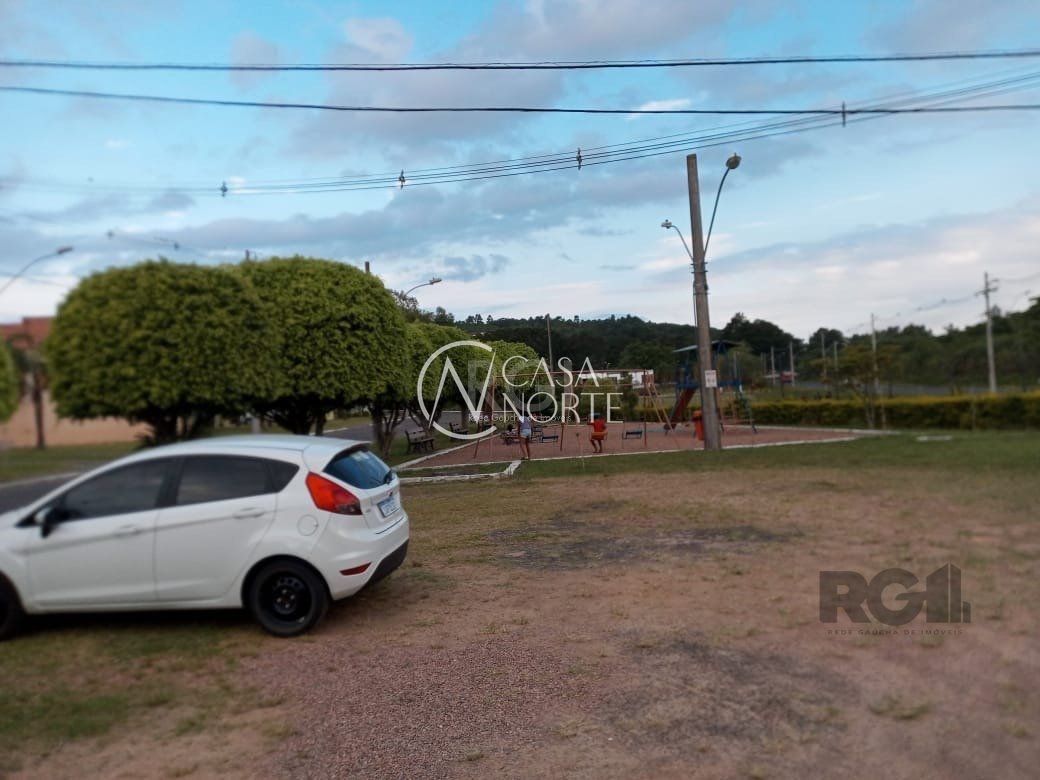Terreno à venda  com 112m², Avenida da Serraria no bairro Espírito Santo em Porto Alegre